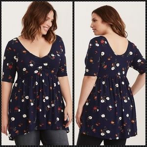 Torrid
Floral Print Cinch Front Babydoll Top